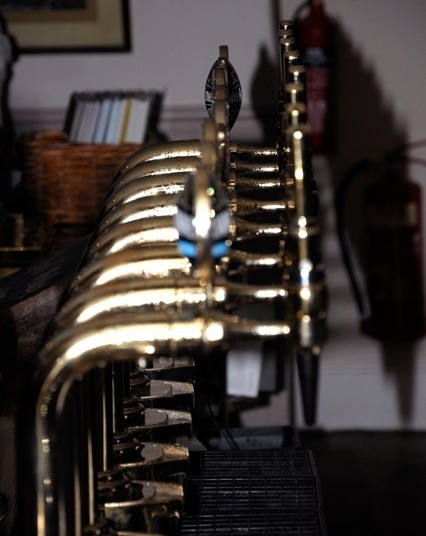 No hands to the pumps? | CHRISTOGRAPHER | Home | CHRISTOGRAPHER