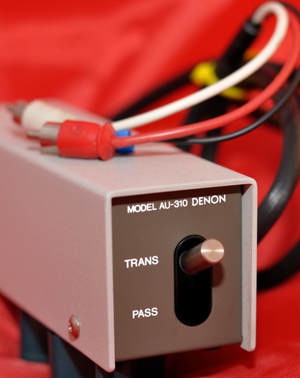 Denon Moving Coil Transformer AU-310 (Immaculate condition and rare as hens teath) | CHRISTOGRAPHER | Home | CHRISTOGRAPHER