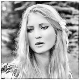 Charlotte Looks Concerned